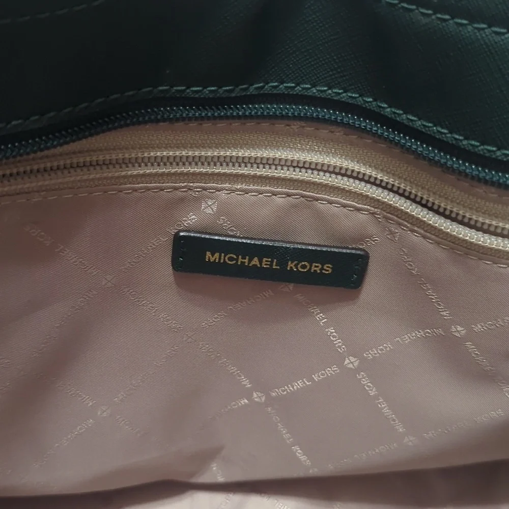 Michael Kors Women's Jet Set Large Signature Logo Shoulder Bag, Color Moss - Picture 13 of 16